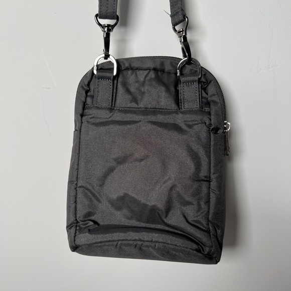 Lug Pitter Patter Crossbody Bag Black - Picture 3 of 6